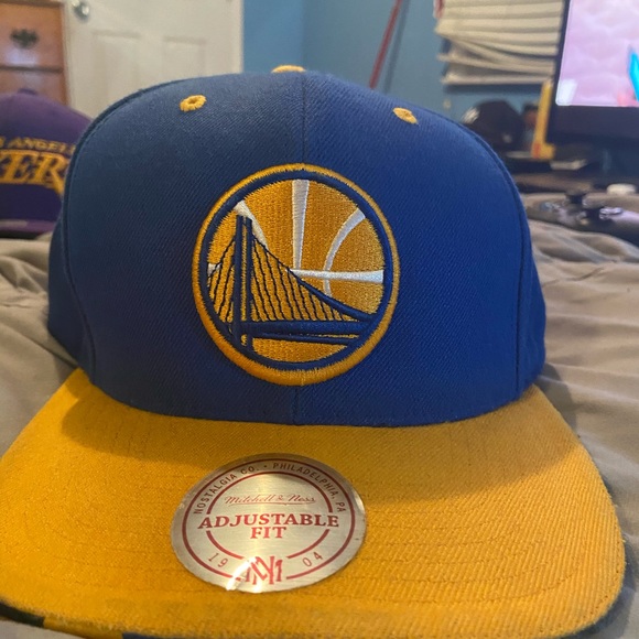 SnapBack - Picture 1 of 1